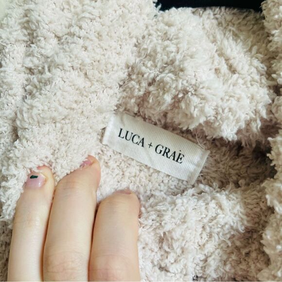 LUCA + GRAE Beige Sherpa Wide Sleeve Turtleneck Sweater M/L - Picture 3 of 8